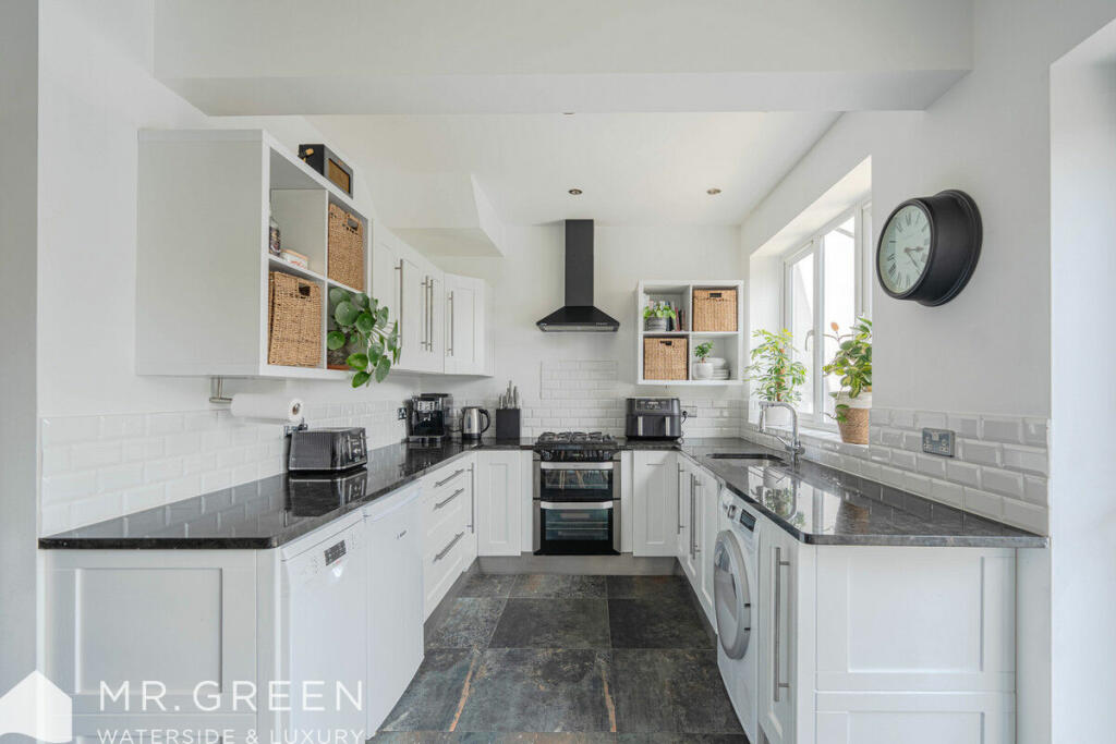 Additional property image - Irving Road, Southbourne, Bournemouth, BH6 5BL