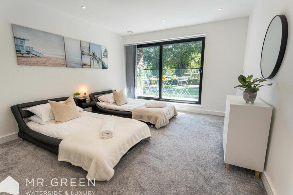 Additional property image - Carbery Avenue, Southbourne, Bournemouth, BH6 3LE
