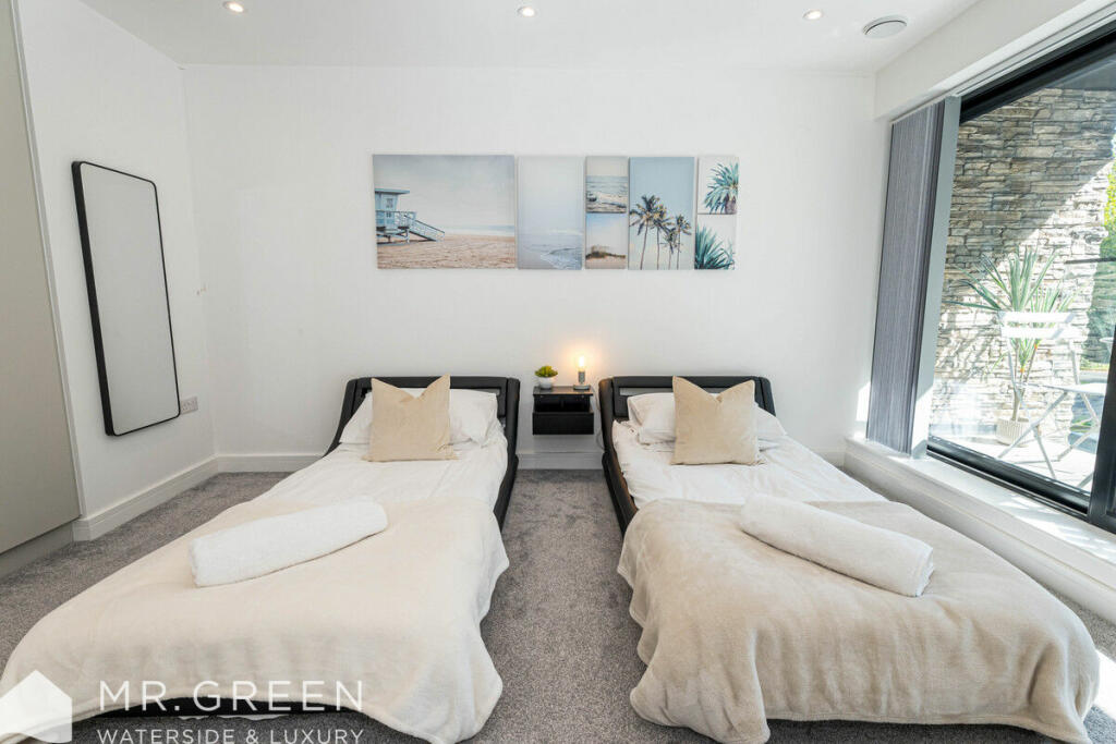 Additional property image - Carbery Avenue, Southbourne, Bournemouth, BH6 3LE
