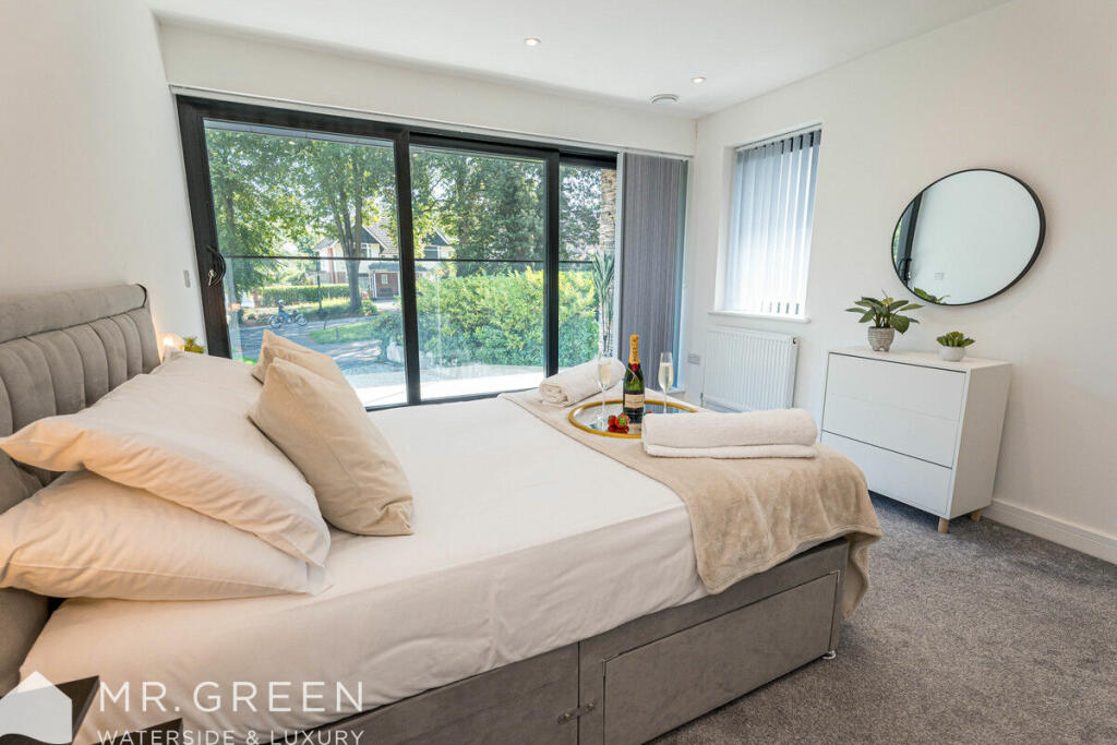 Additional property image - Carbery Avenue, Southbourne, Bournemouth, BH6 3LE