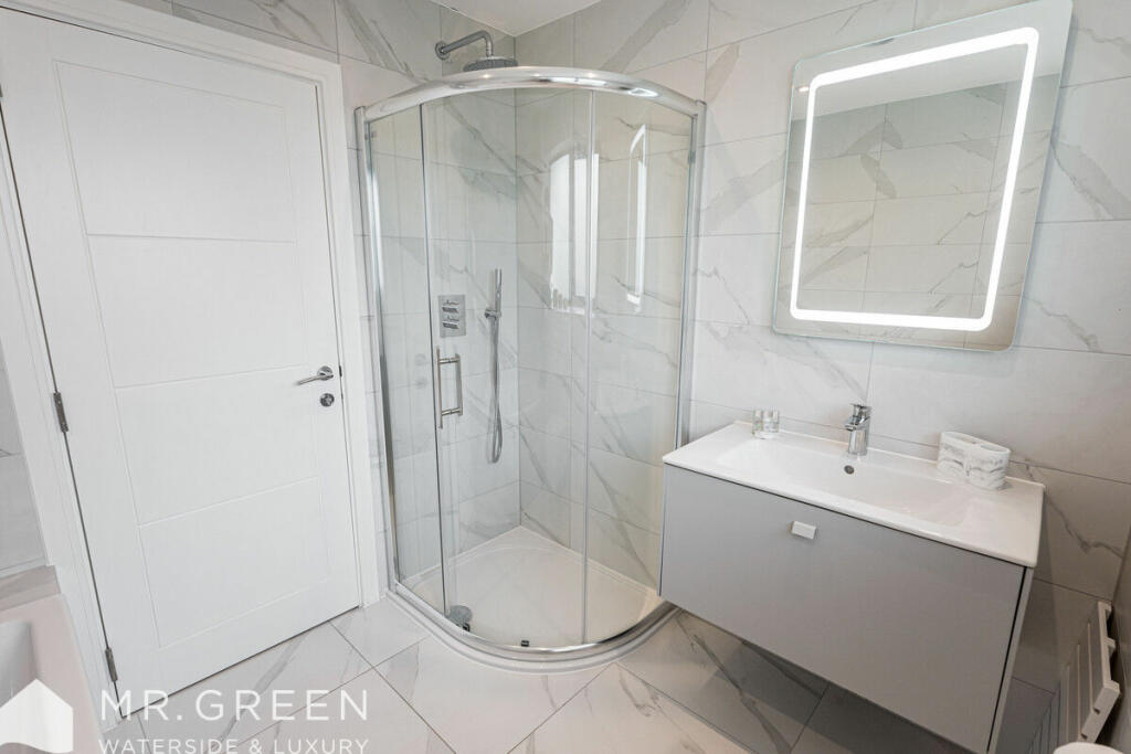 Additional property image - Carbery Avenue, Southbourne, Bournemouth, BH6 3LE