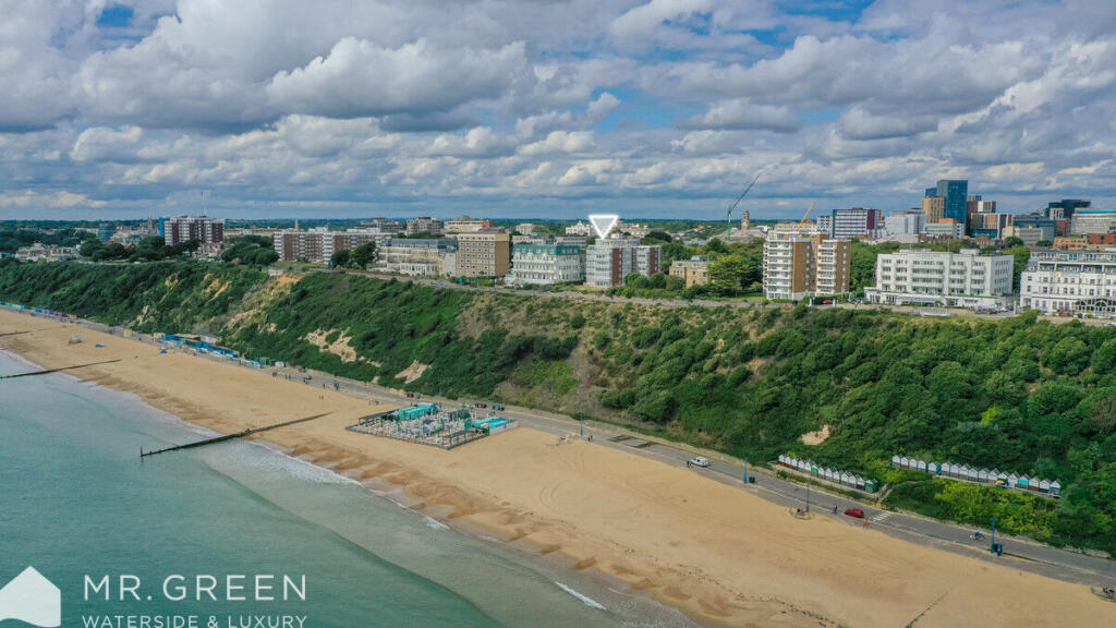 Additional property image - Princess Gate, 55 Grove Road, Bournemouth, BH1 3AW