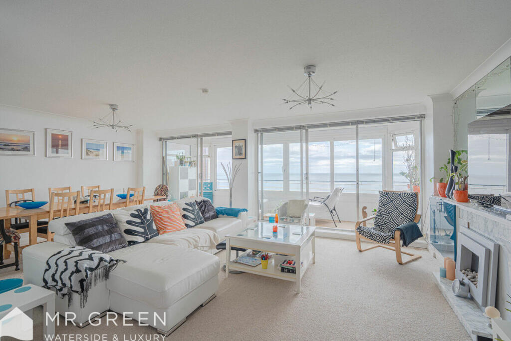 Additional property image - Princess Gate, 55 Grove Road, Bournemouth, BH1 3AW