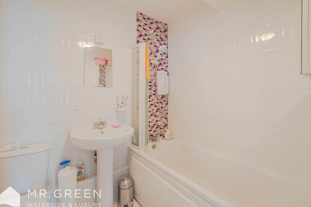 Additional property image - Princess Gate, 55 Grove Road, Bournemouth, BH1 3AW