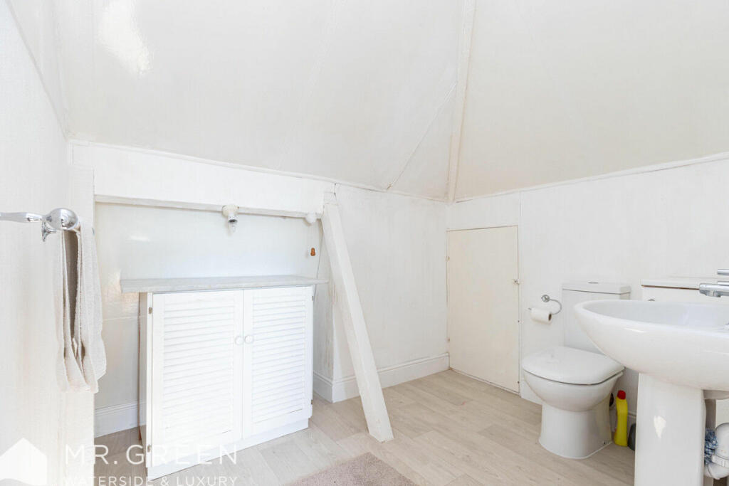 Additional property image - Viking Way, Hengistbury Head, Dorset, BH6 4HY