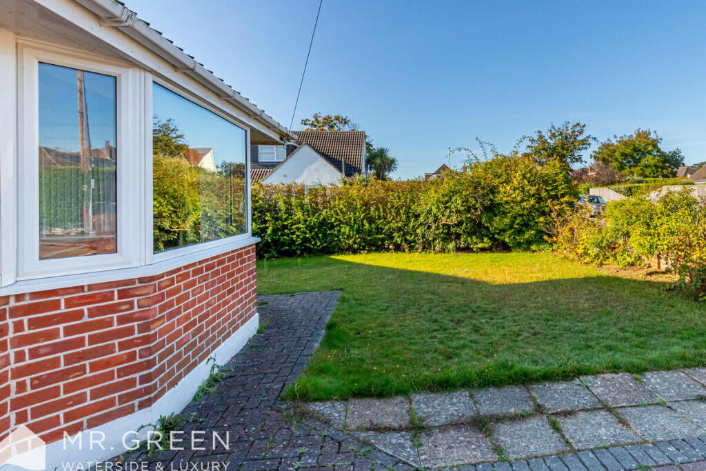 Additional property image - Viking Way, Hengistbury Head, Dorset, BH6 4HY