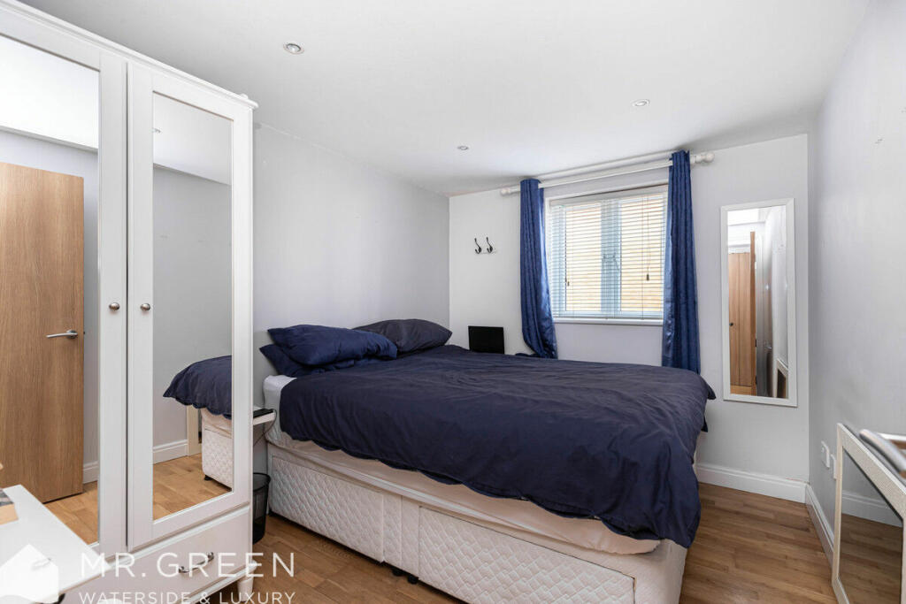 Additional property image - Waters Edge, 18 Warren Edge Road, Hengistbury Head, Bournemouth, BH6 4AX