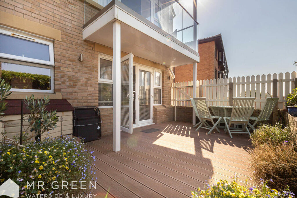 Additional property image - Waters Edge, 18 Warren Edge Road, Hengistbury Head, Bournemouth, BH6 4AX