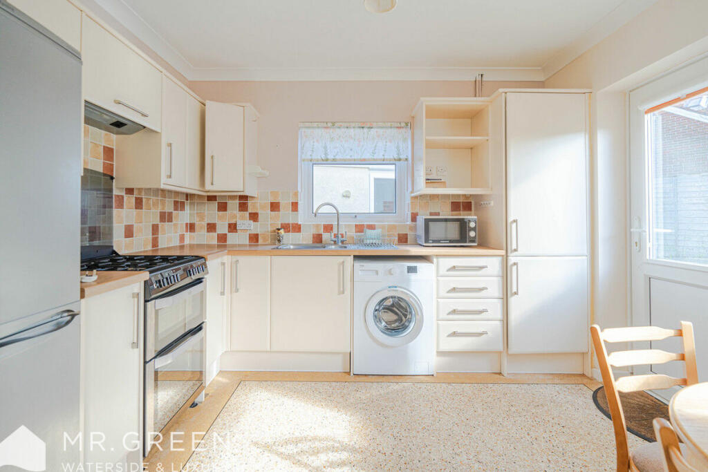 Additional property image - Branders Close, Wick, BH6 4LW
