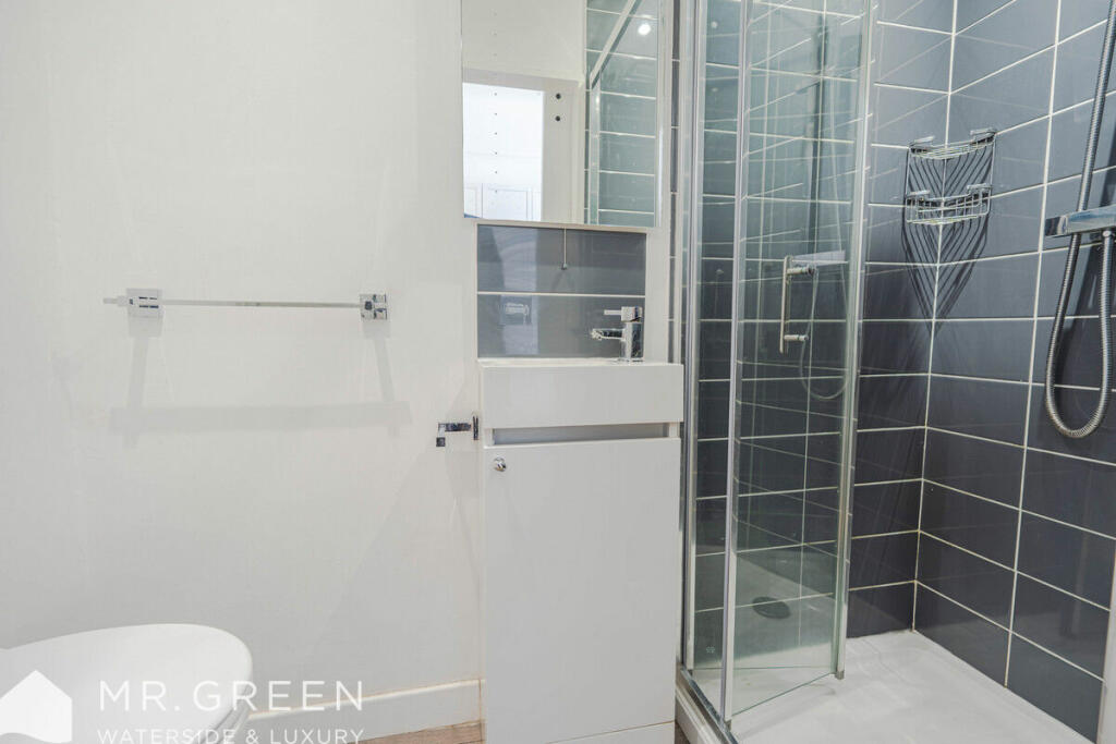 Additional property image - Southbourne Overcliff Drive, Bournemouth, BH6 3PL
