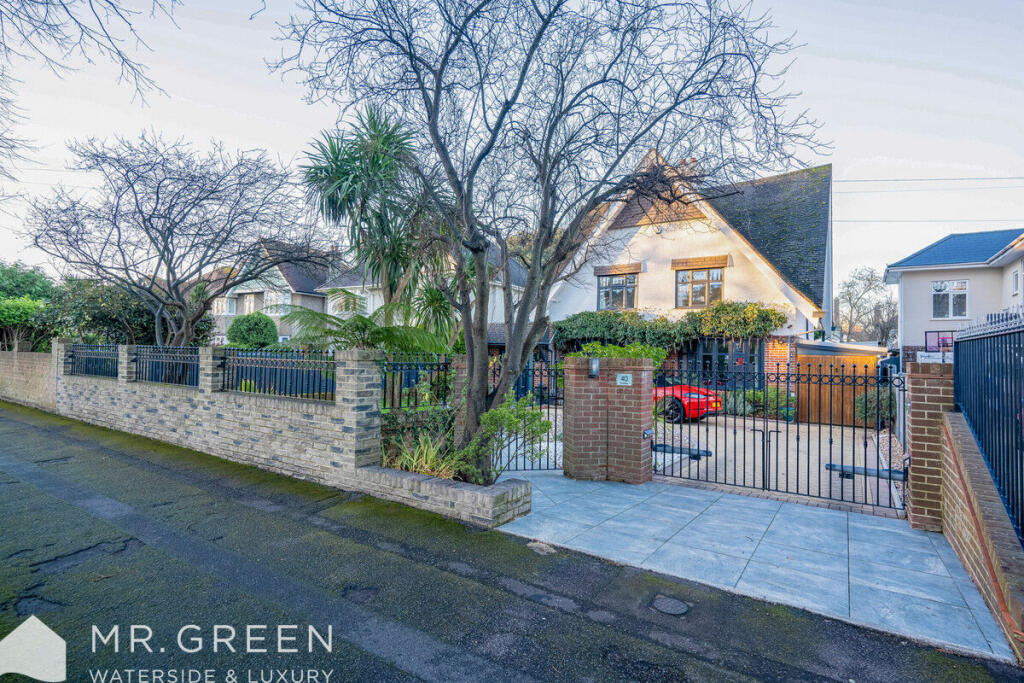 Additional property image - Carbery Avenue, Southbourne, Bournemouth, BH6 3LF