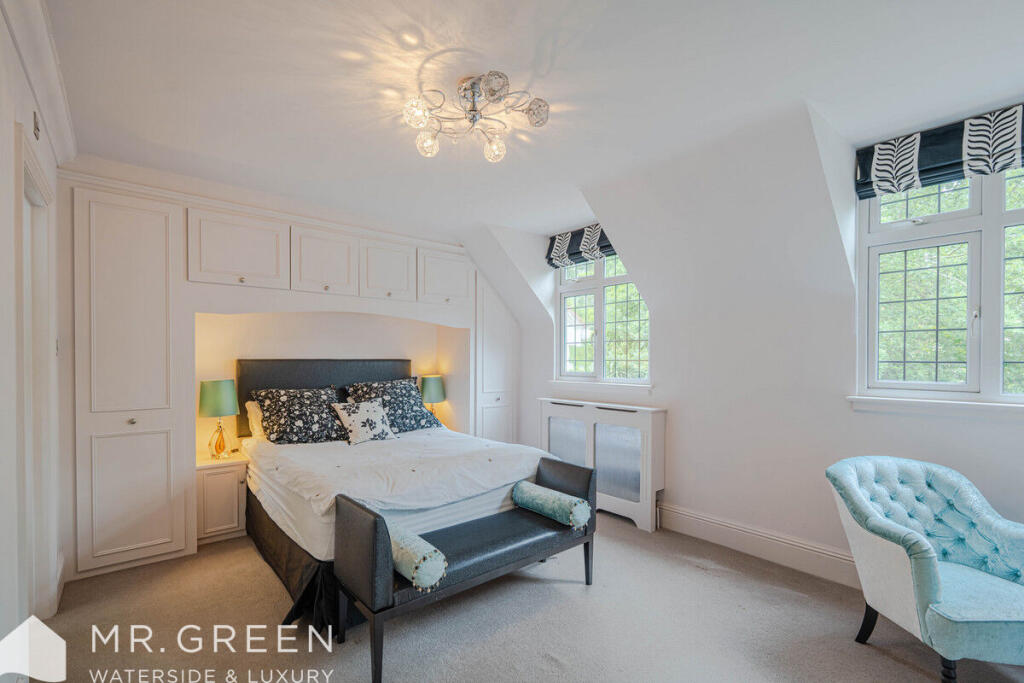 Additional property image - The Avenue, Poole, BH13
