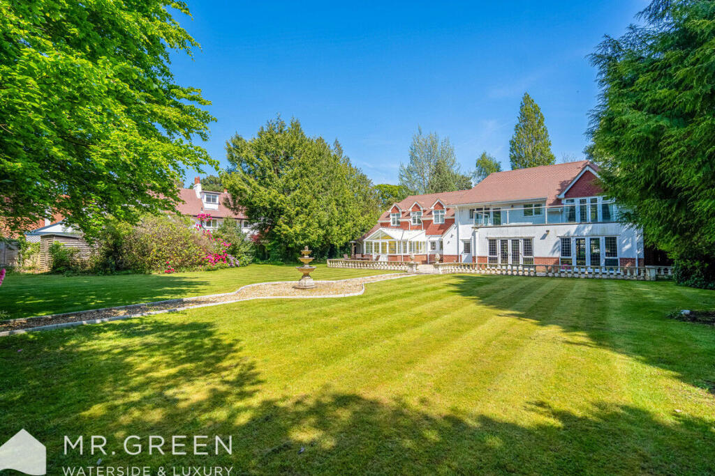 Additional property image - The Avenue, Poole, BH13