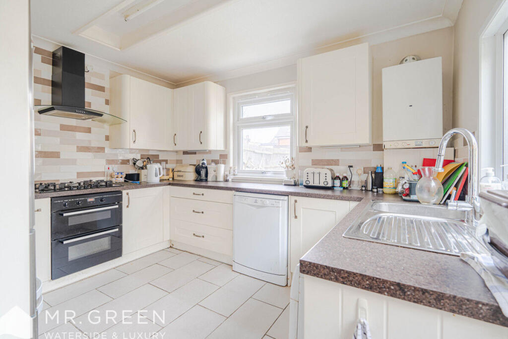 Additional property image - Gladstone Road, Bournemouth, Dorset, BH7 6HD