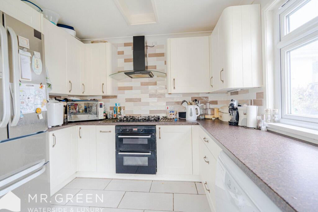 Additional property image - Gladstone Road, Bournemouth, Dorset, BH7 6HD