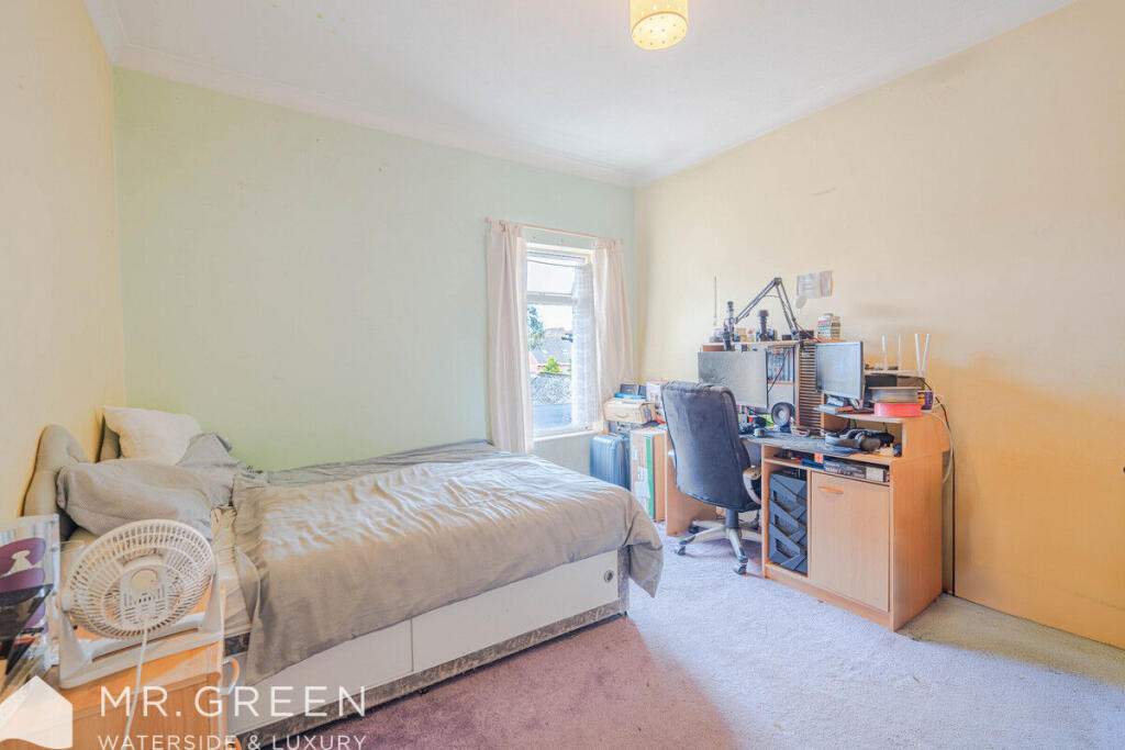 Additional property image - Gladstone Road, Bournemouth, Dorset, BH7 6HD