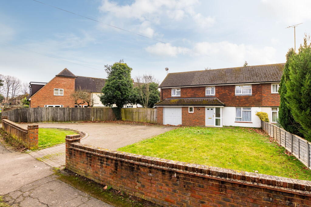 Main image of property: Eyhorne Street, Hollingbourne, Maidstone, ME17
