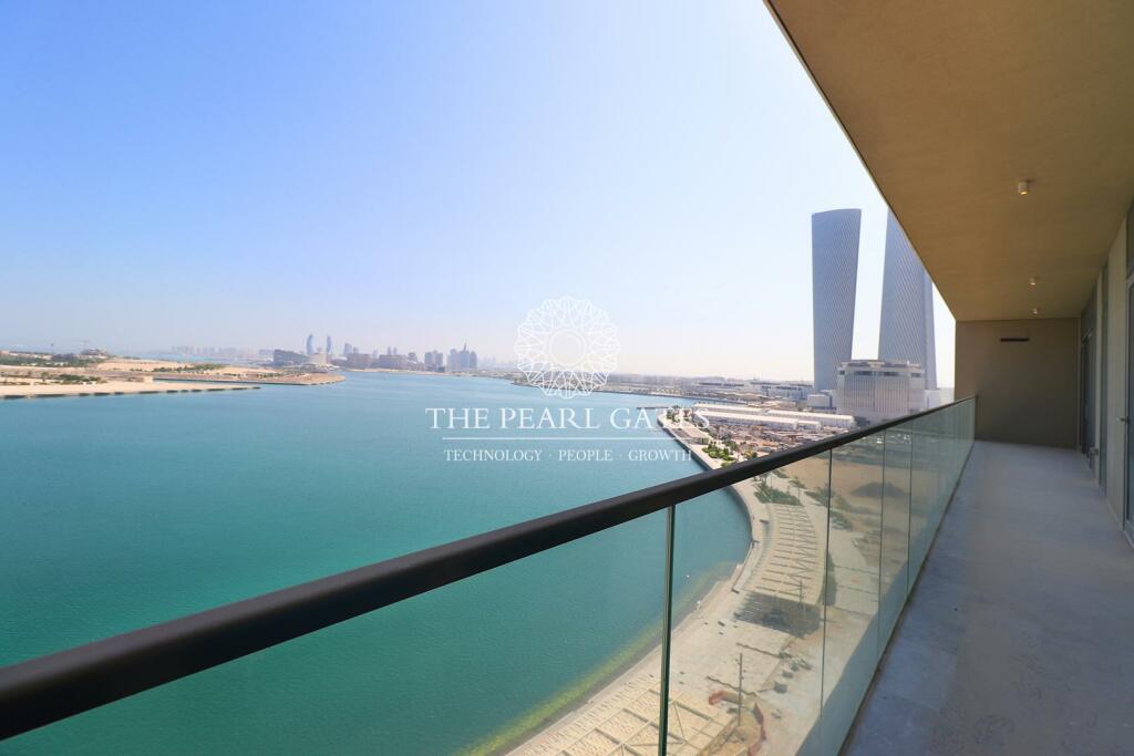 3 bedroom Apartment for sale in Qatar
