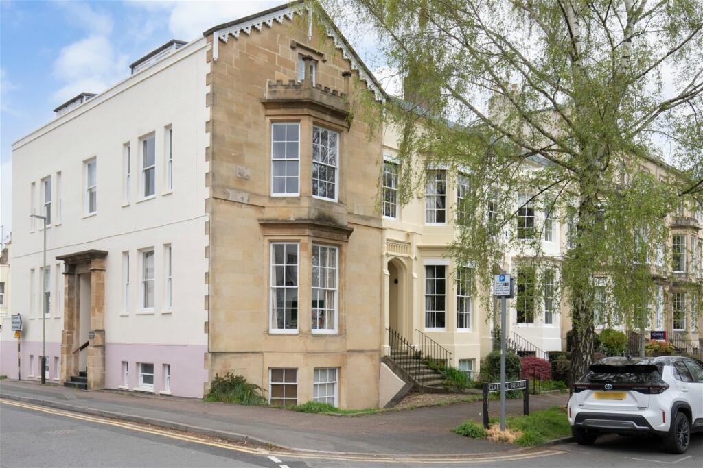 1 bedroom apartment for sale in Clarence Square, Town Centre