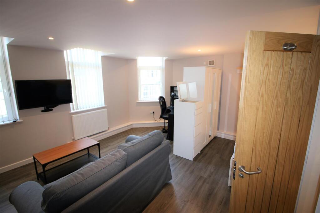 Main image of property: 1 James Lane