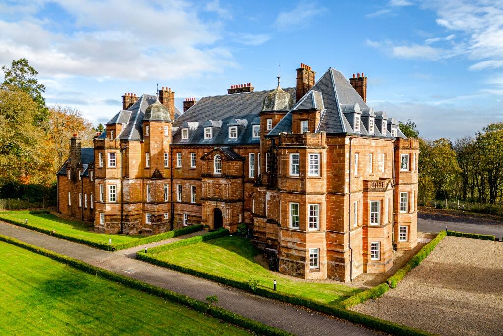 2 bedroom flat for sale in Ballochmyle House, Mauchline, East Ayrshire, KA5