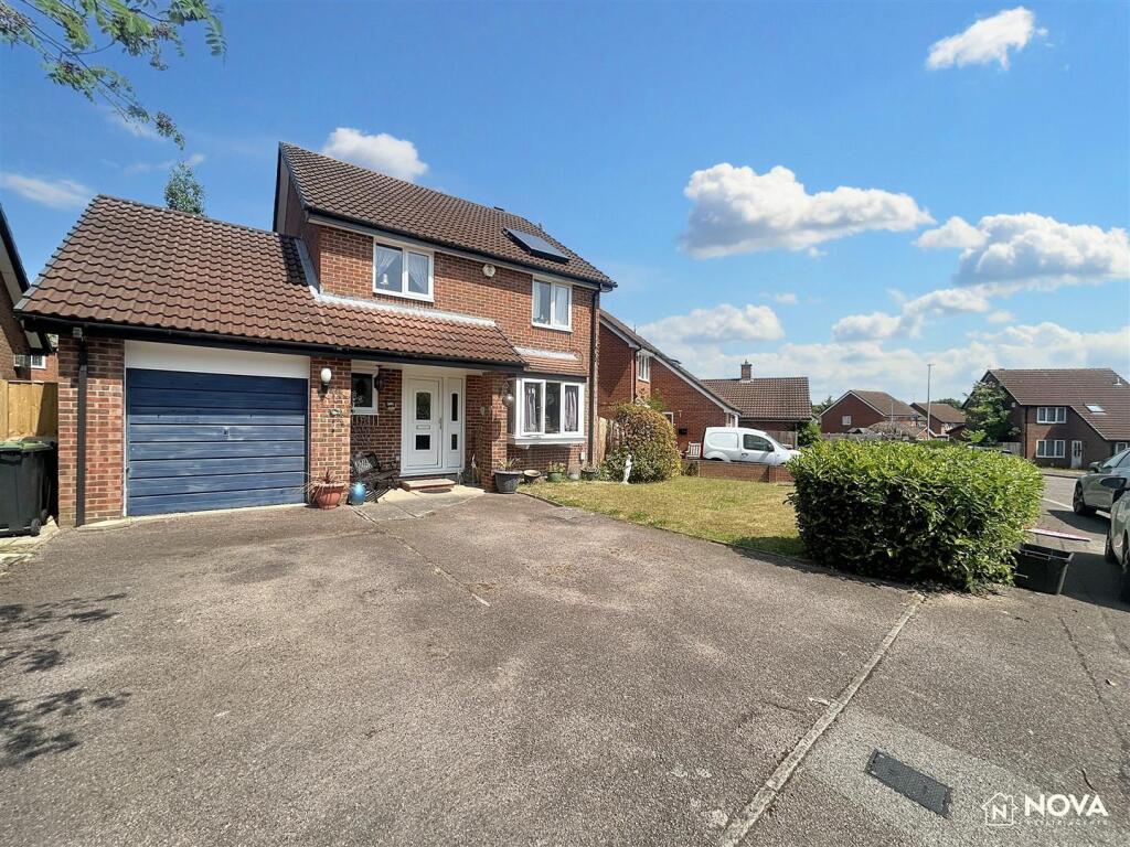 Main image of property: Gilder Close, Luton