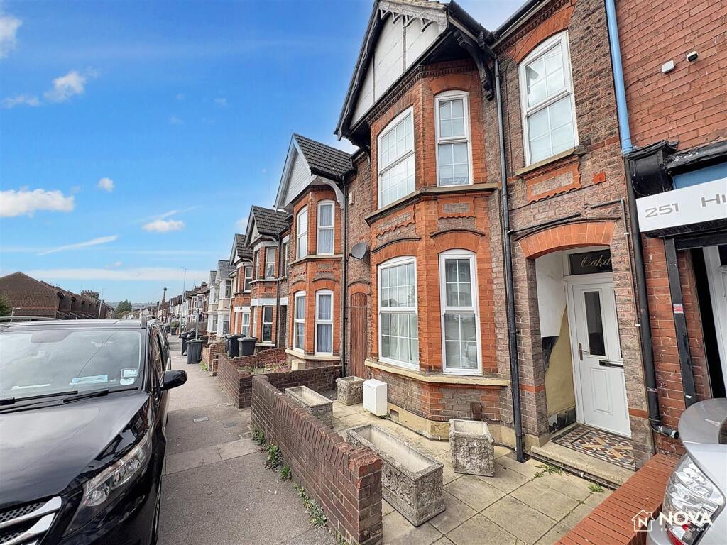3 bedroom terraced house