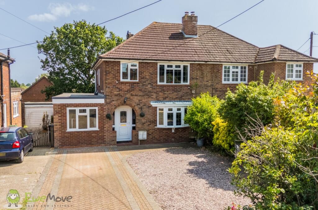 Main image of property: Mount Pleasant, Tadley, Hampshire, RG26