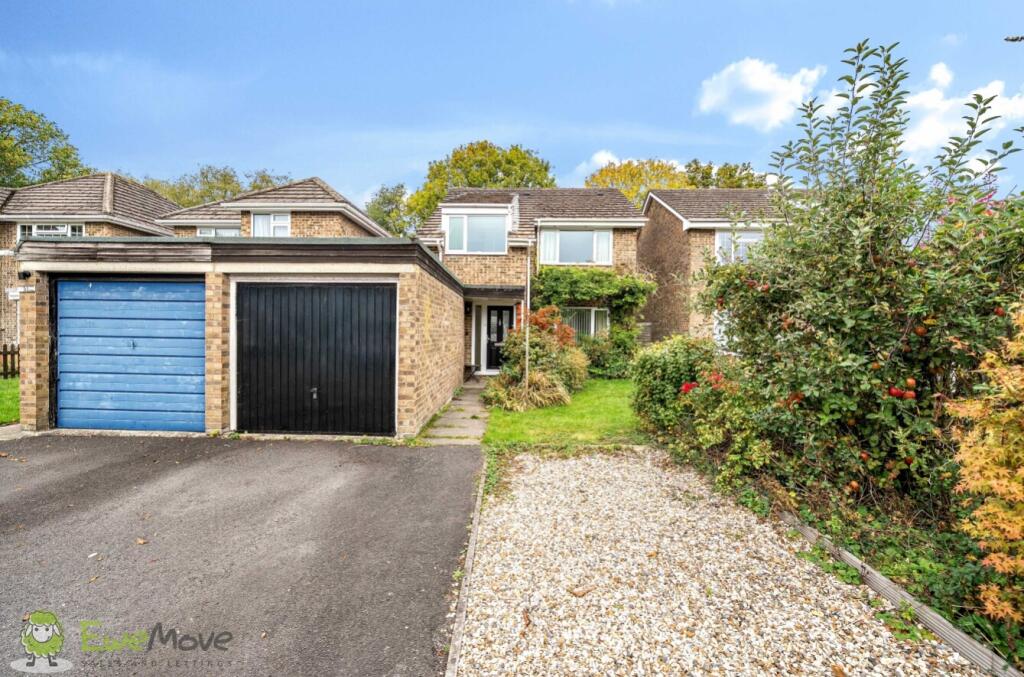 Main image of property: Droxford Crescent, Tadley, Hampshire, RG26