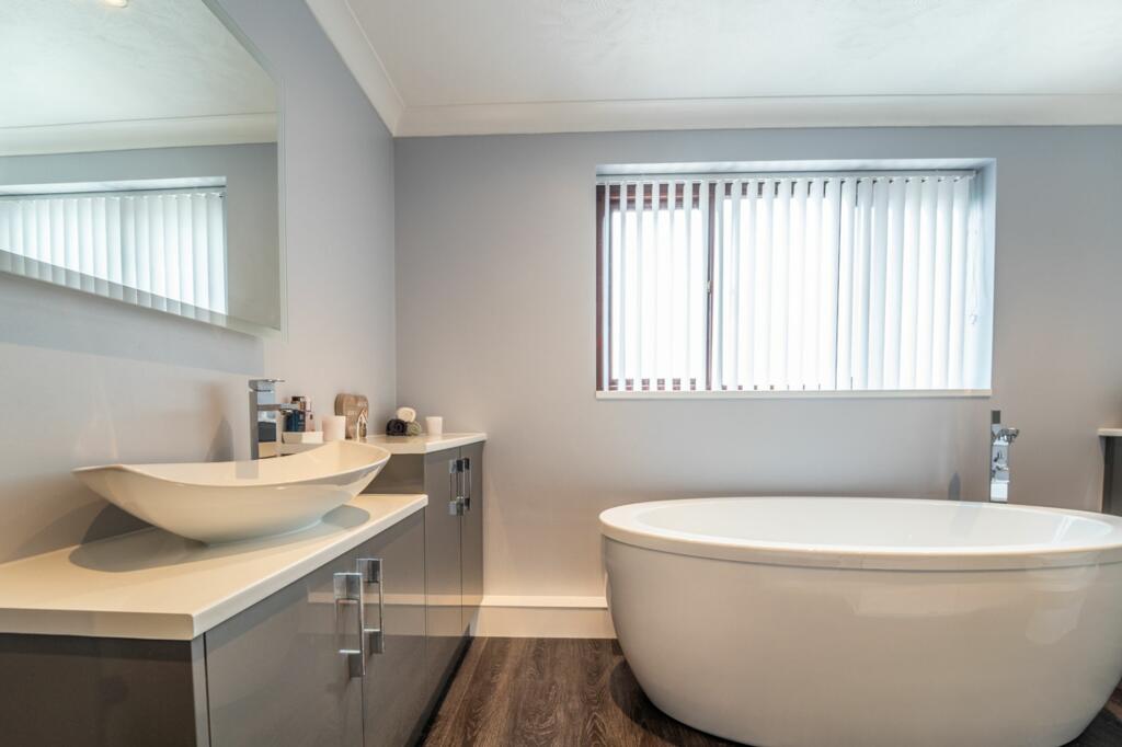 Additional property image - Rectory Close, CH8