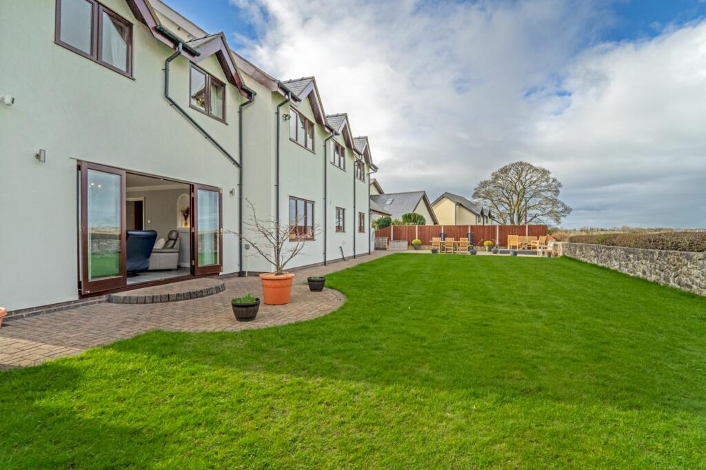 Additional property image - Rectory Close, CH8