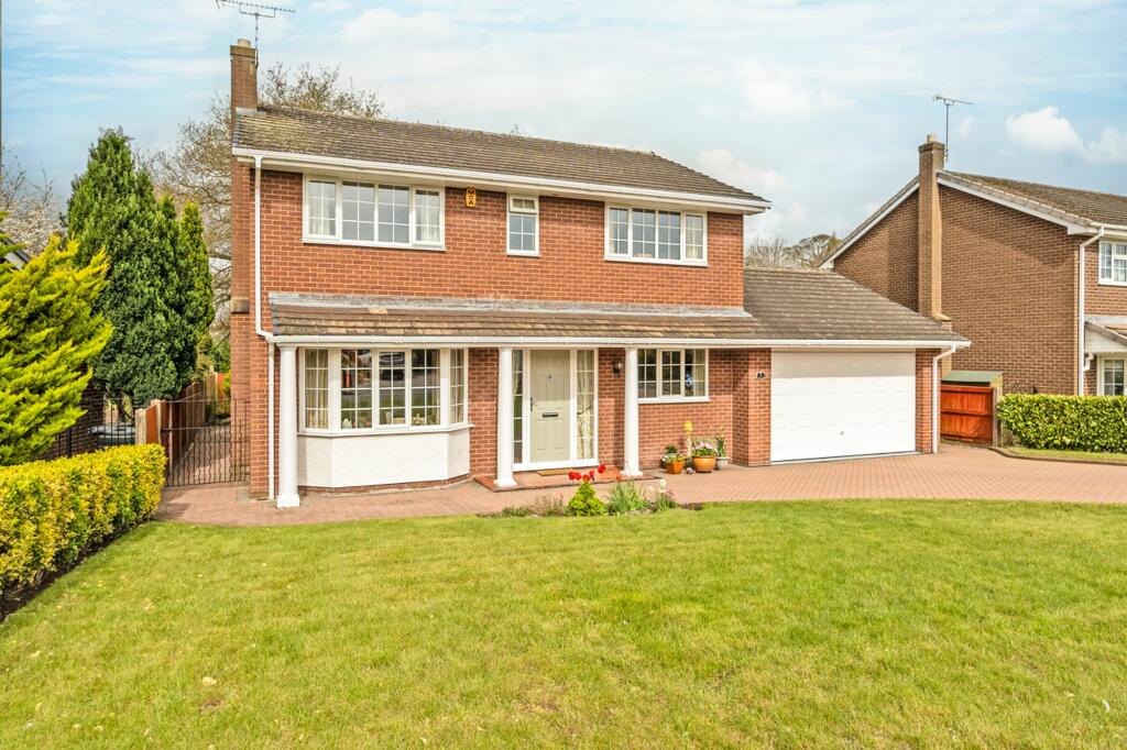 4 bedroom detached house for sale in Birch Rise, Hawarden, CH5