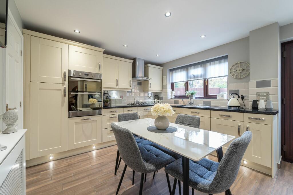 Additional property image - Eliot Close, Hawarden, CH5