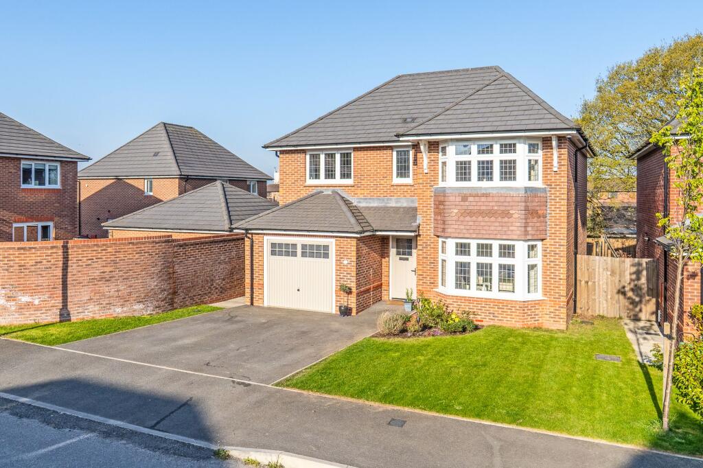 Main image of property: Ffordd Glynne, Penymynydd, CH4