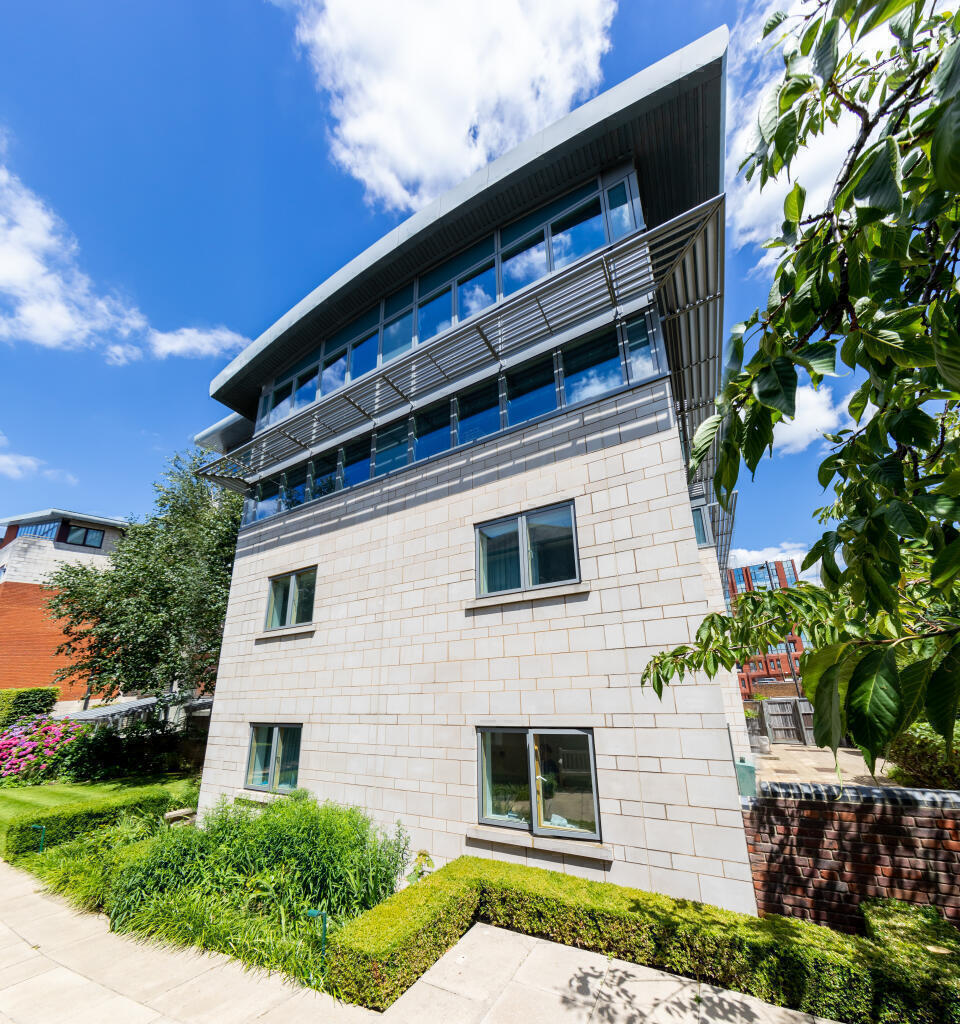 The Courtyard - SW19