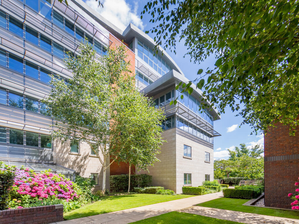 The Courtyard - SW19