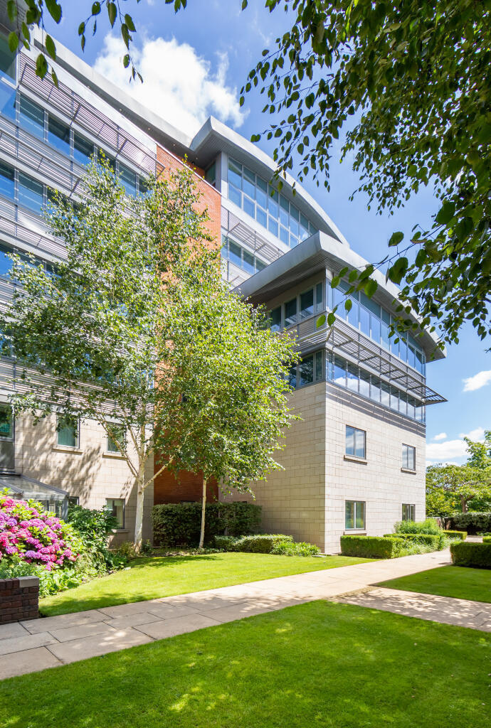 The Courtyard - SW19