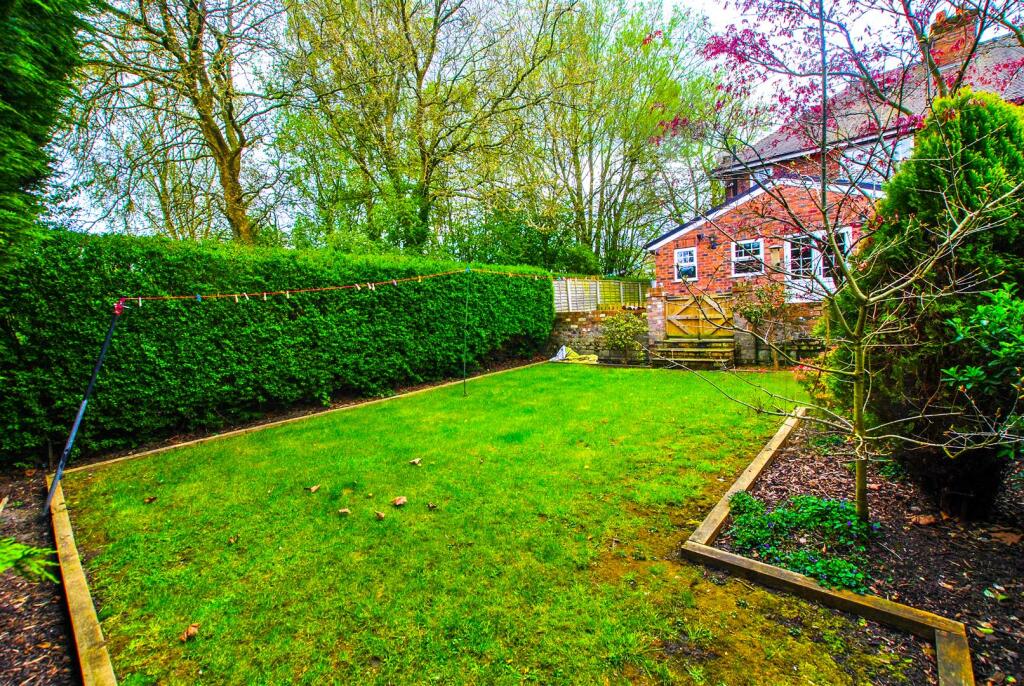 3 bedroom house for sale in Beech Avenue, Penketh, Warrington, WA5