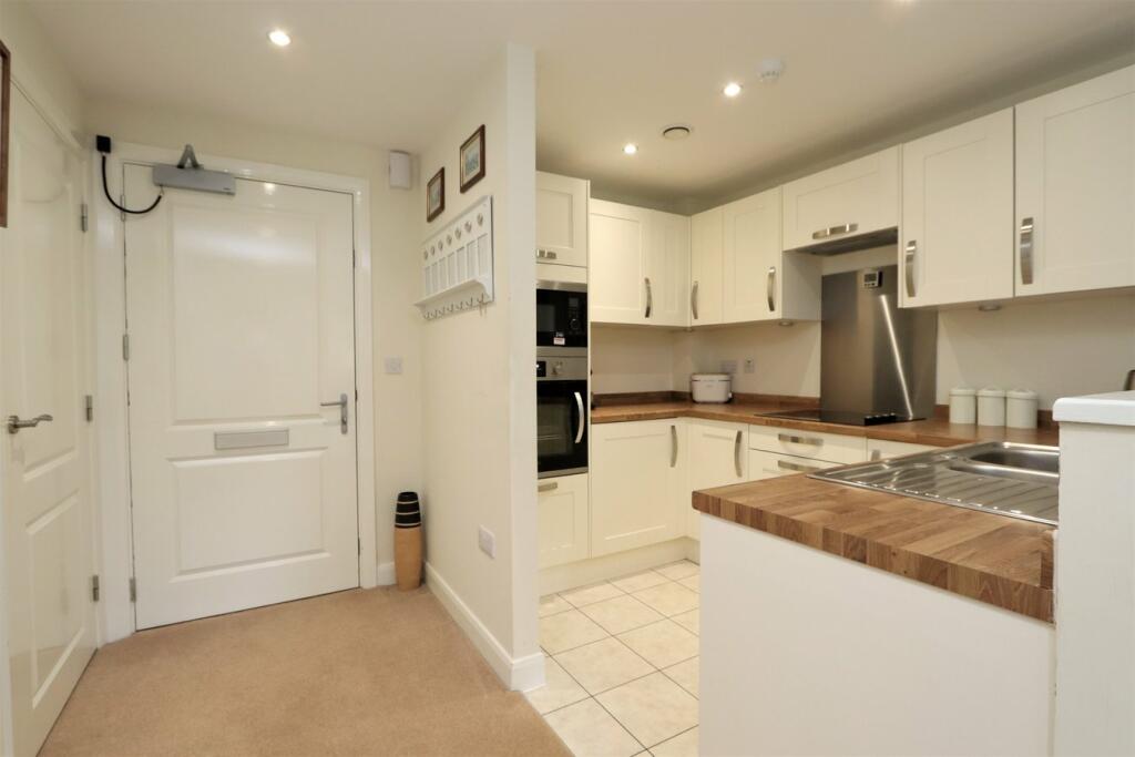 1 bedroom retirement property for sale in Brooklands House, Eccleshall