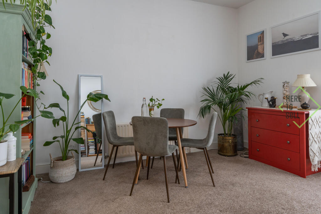 Main image of property: Beaconsfield Road, New Southgate, London, N11