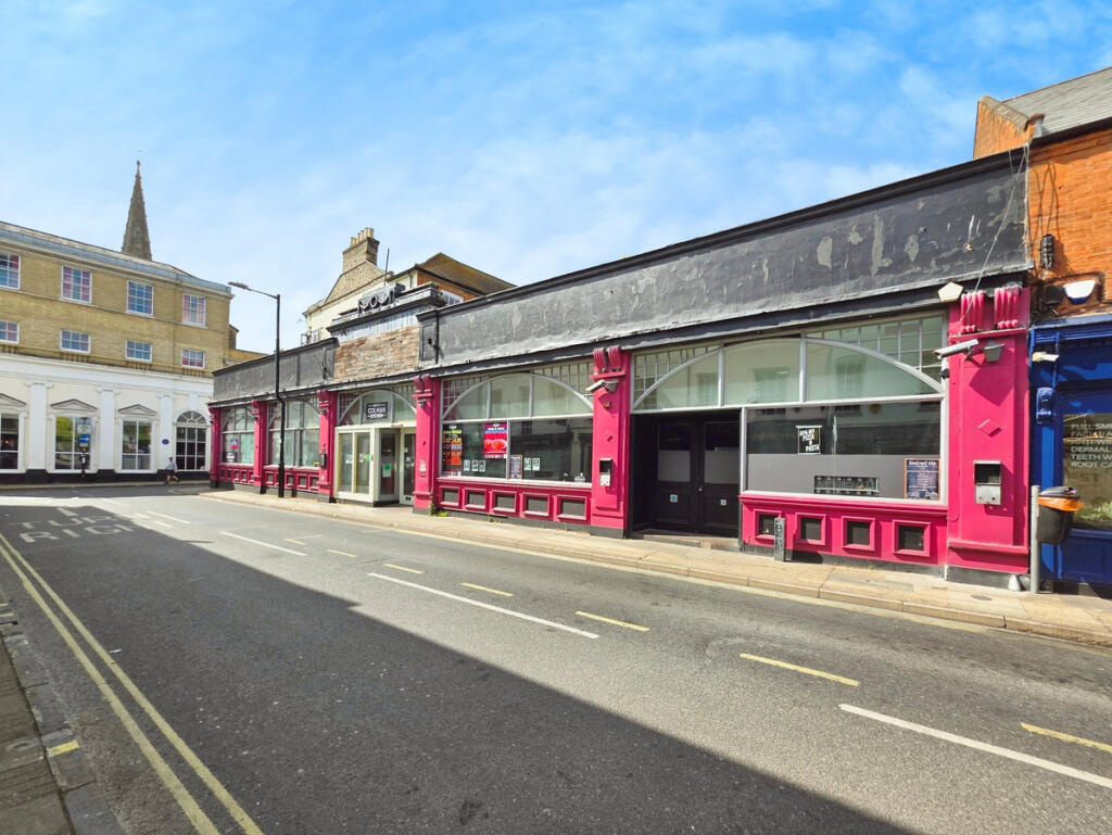 Main image of property: Bar, Restaurant, Ipswich,