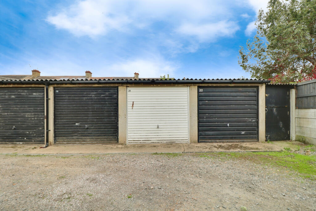 Main image of property: Ilfracombe Avenue, Southend-on-sea, SS1