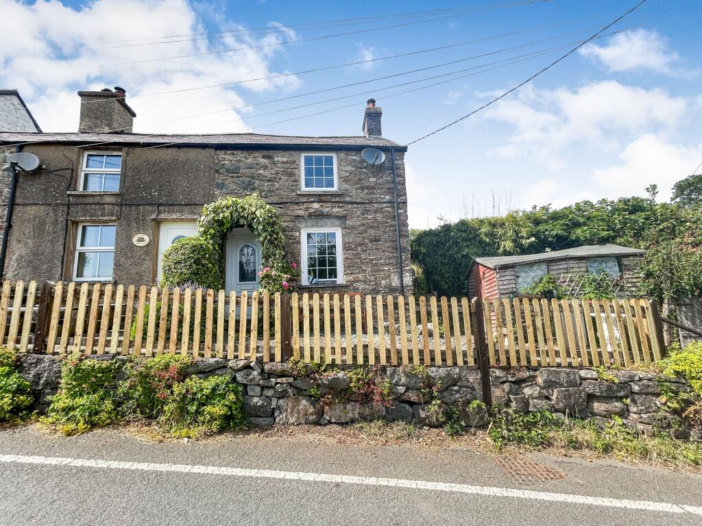 Main image of property: Troed Y Banc, Rhyd Uchaf, Bala