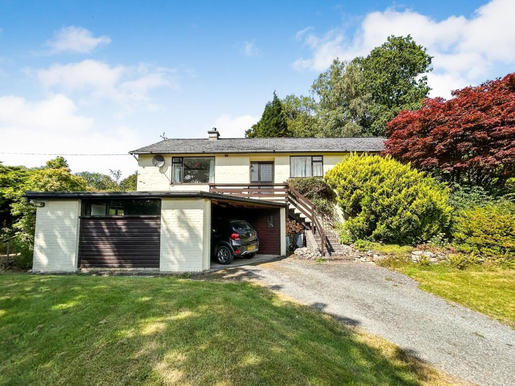 Main image of property: Maes Glyn, Bontnewydd, Dolgellau