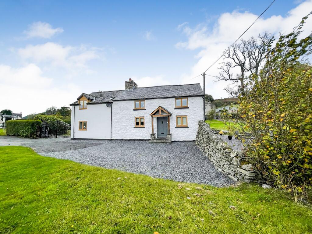Main image of property: The Boot, Bala
