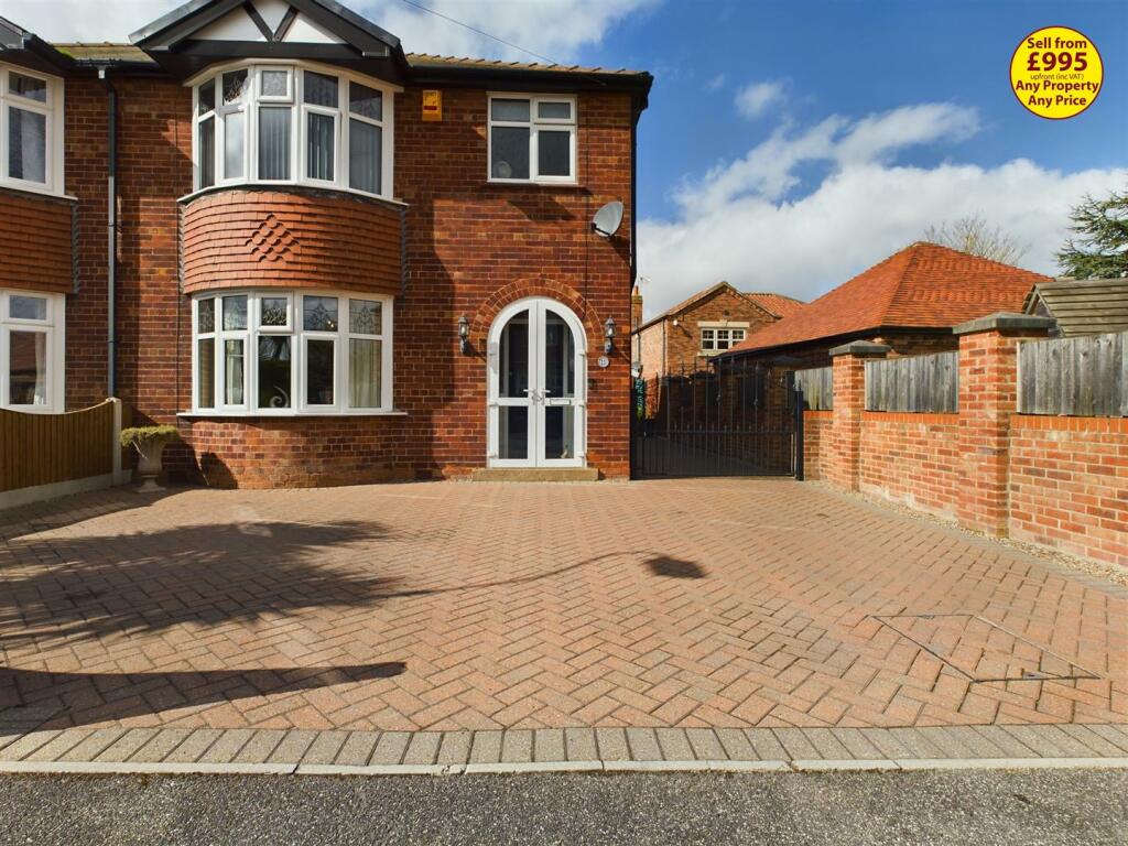 3 bedroom semidetached house for sale in Vernon Avenue, Retford, DN22