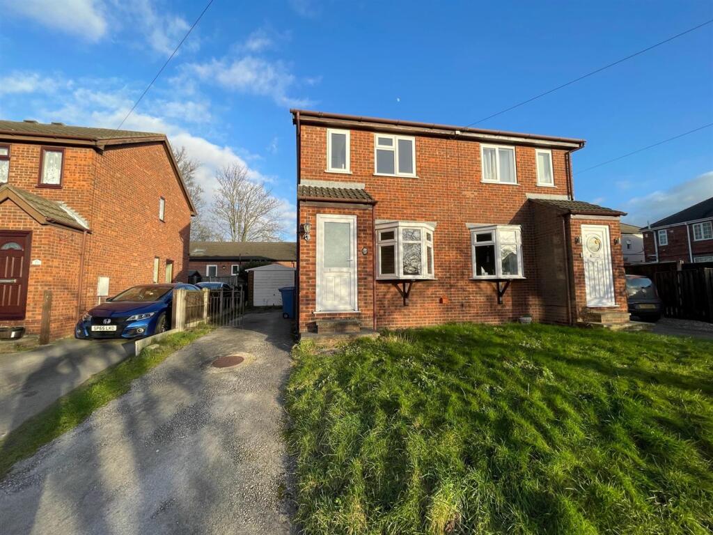 Main image of property: 25, The Croft Retford, DN22 6RQ