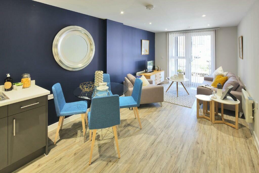 2 bedroom apartment for rent in Queensway, Southampton, Hampshire, SO14