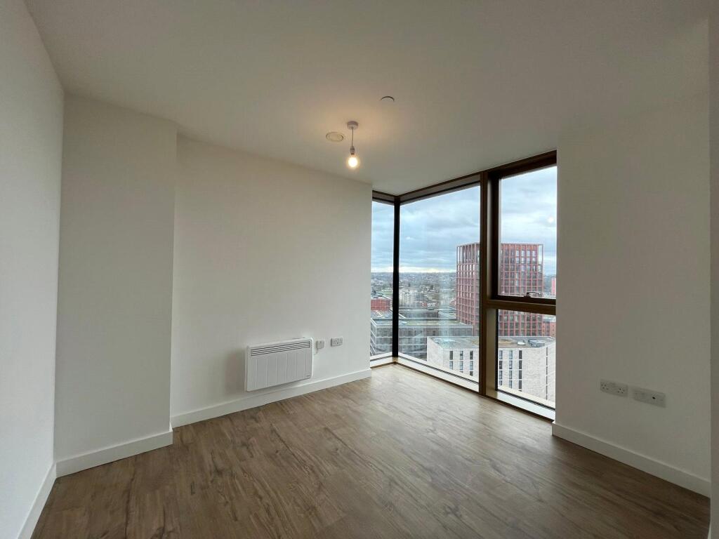 Main image of property: South Central, 33 Essex Street, Birmingham, B5