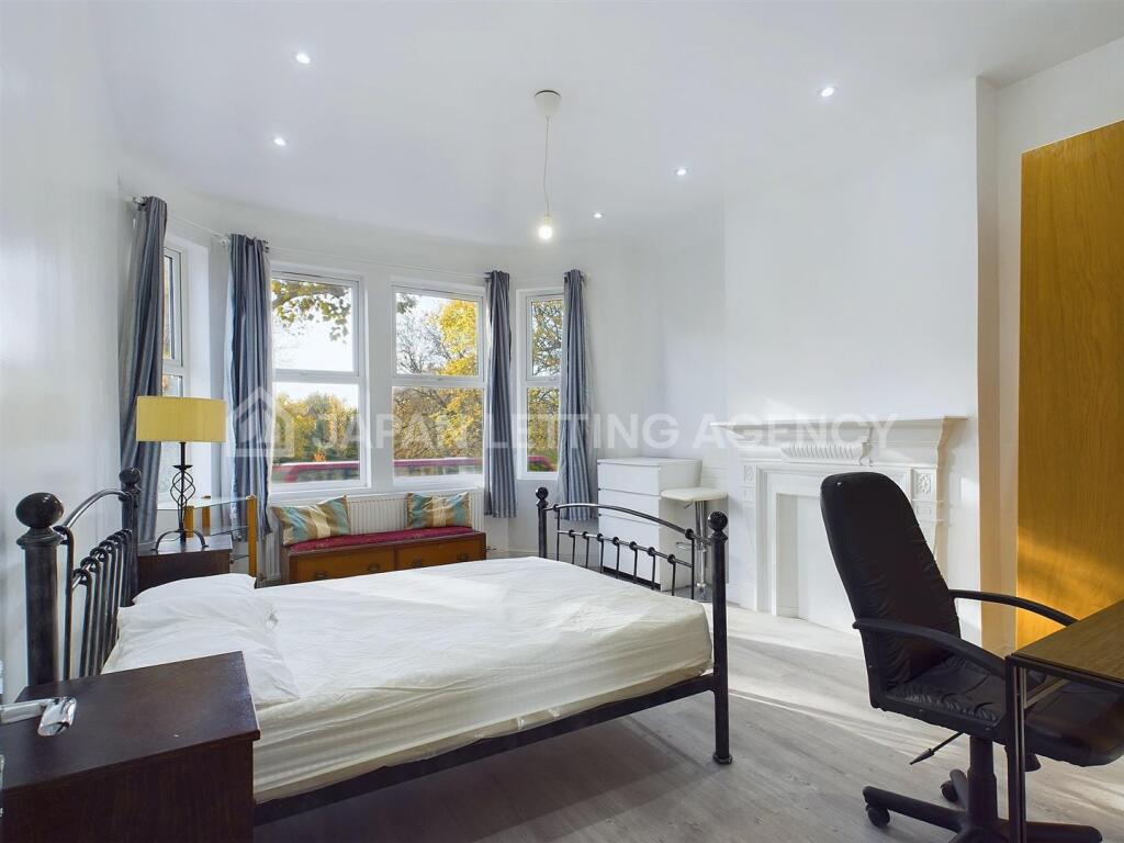 Main image of property: Fielding Terrace, Uxbridge Road, Ealing Common, London